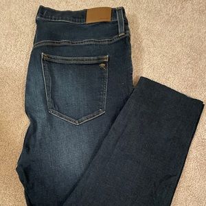 Madewell 9” Skinny Cut Off Jeans